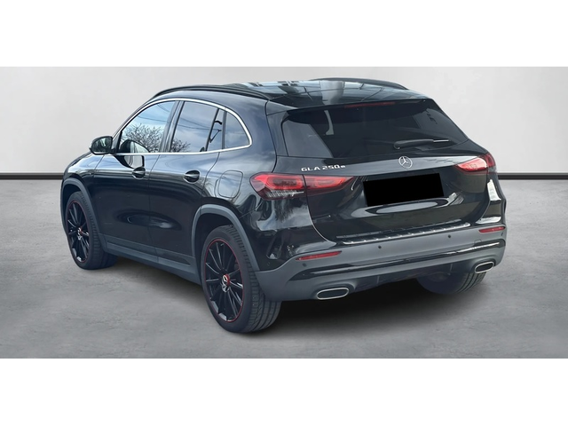 Mercedes-Benz GLA GLA 250e AMG Line - автомобили, коли, обяви за нови и употребявани 3