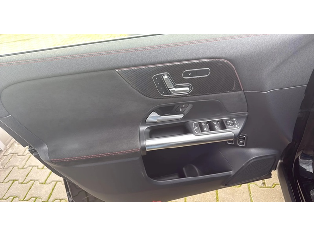 Mercedes-Benz GLA GLA 250e AMG Line - автомобили, коли, обяви за нови и употребявани 7