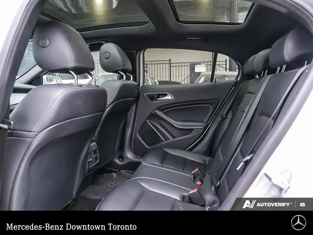 Mercedes-Benz GLA Safety Certified | Avantgarde Edition | Carplay All Wheel Drive - автомобили, коли, обяви за нови и употребявани 14