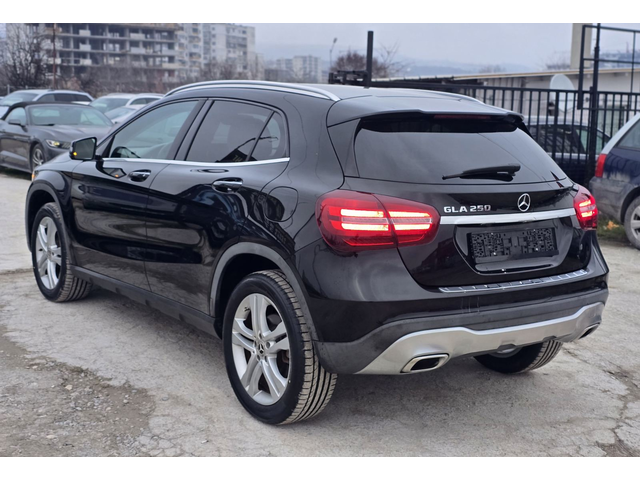 Mercedes-Benz GLA250 2020 - автомобили, коли, обяви за нови и употребявани 5