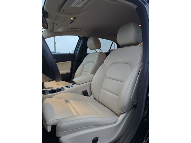 Mercedes-Benz GLA250 2020 - автомобили, коли, обяви за нови и употребявани 9