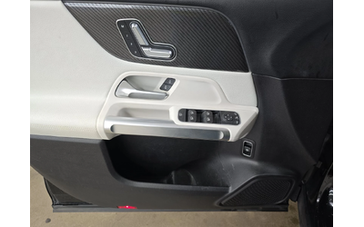 Mercedes-Benz GLB AMG* DIGITAL* DESIGNO* CARBON* KEYLESS GO* ШОУРУМ - автомобили, коли, обяви за нови и употребявани 13