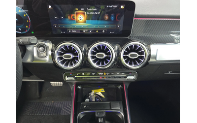 Mercedes-Benz GLB AMG* DIGITAL* DESIGNO* CARBON* KEYLESS GO* ШОУРУМ - автомобили, коли, обяви за нови и употребявани 8