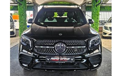 mercedes-benz-glb-220 - 1