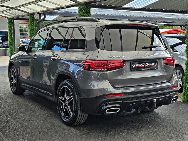 Mercedes-Benz GLB 220 ! AMG/4MAT/7MESTA/CAMERA/ПОДГРЕВ/AMBI/BURMESTER/LI - автомобили, коли, обяви за нови и употребявани 6