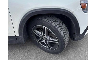 Mercedes-Benz GLB 250 4MATIC AMG-PACK* DISTRONIC* AMBIENTNO* - автомобили, коли, обяви за нови и употребявани 6