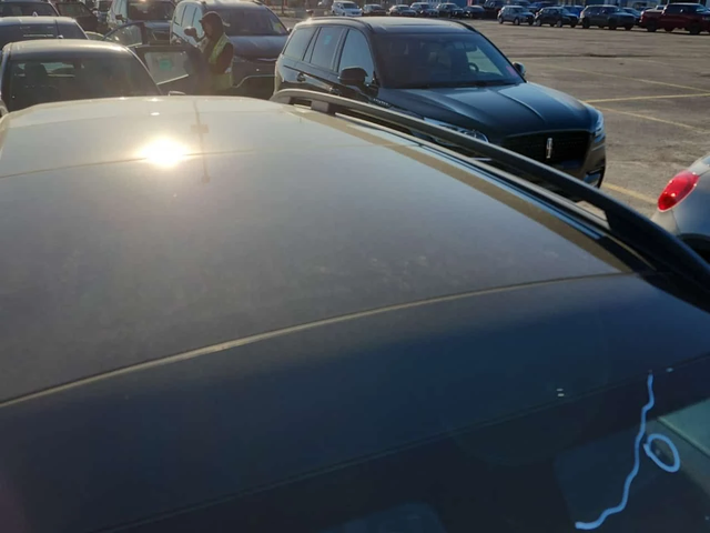 Mercedes-Benz GLB 250 4MATIC* DISTRONIC* AMBIENTNO* PANO* - автомобили, коли, обяви за нови и употребявани 6