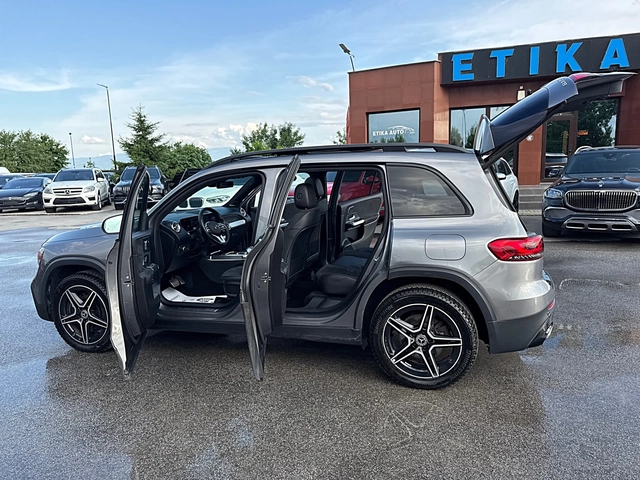 Mercedes-Benz GLB 250 AMG-4x4-DISTRONIK-BURMESTER-360KAMERI-PANORAMA-FUL - автомобили, коли, обяви за нови и употребявани 12