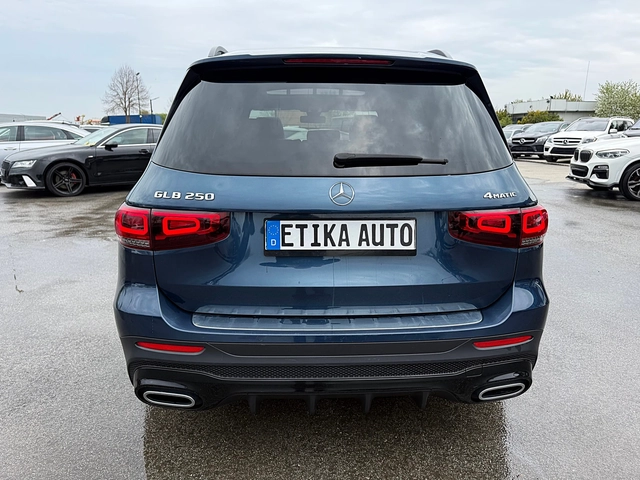 Mercedes-Benz GLB 250 AMG-DISTRONIK-PANORAMA-LED-KAMERA-ПОДГРЕЯВАНЕ-FULL - автомобили, коли, обяви за нови и употребявани 4