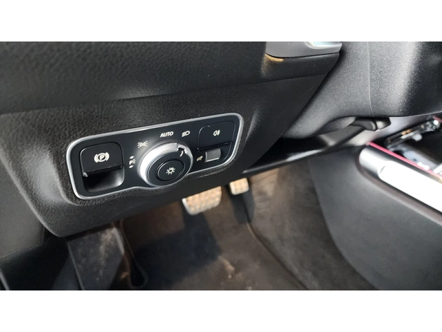 Mercedes-Benz GLB 250 AMG PK* DISTRONIK* DYNAMICA* AMBIENT* КРАЙНА ЦЕНА - автомобили, коли, обяви за нови и употребявани 9