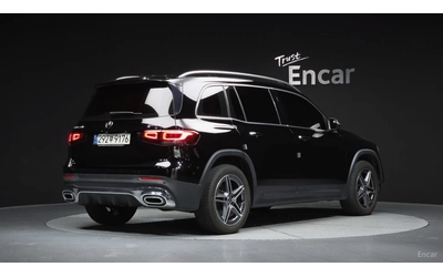 mercedes-benz-glb-250 - 1