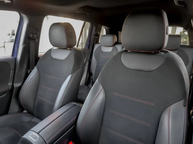 Mercedes-Benz GLB 250 | Safety Certified All Wheel Drive - автомобили, коли, обяви за нови и употребявани 10