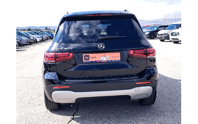 mercedes-benz-glb - 5