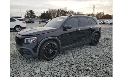 mercedes-benz-glb - 0