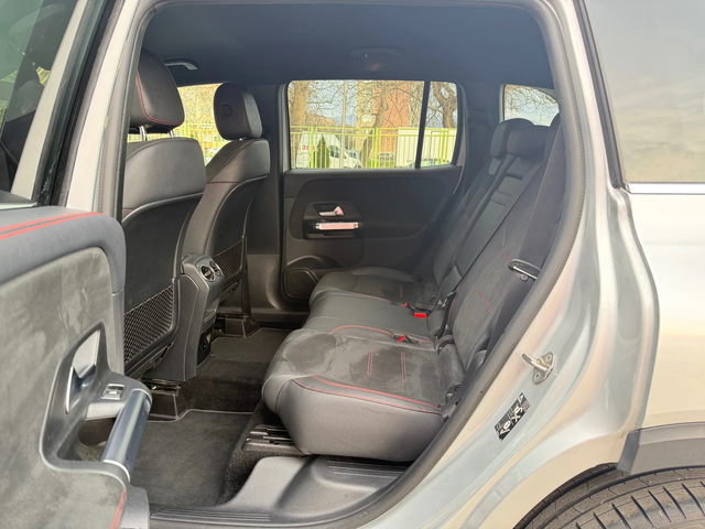 Mercedes-Benz GLB HeadUp* КАМЕРА* CARBON* КАТО НОВА* TOP - автомобили, коли, обяви за нови и употребявани 9