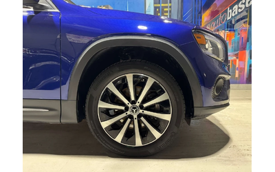 mercedes-benz-glb - 3