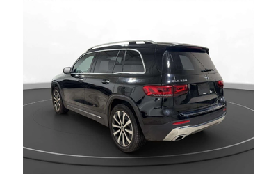 mercedes-benz-glb - 4