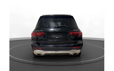 mercedes-benz-glb - 5