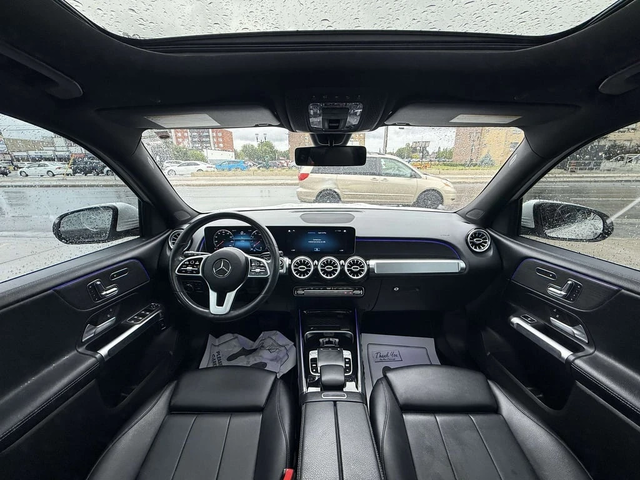 Mercedes-Benz GLB * GLB250 4M * CARFAX * ЦЕНА ДО БГ - автомобили, коли, обяви за нови и употребявани 11