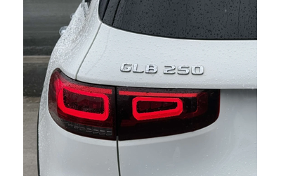 Mercedes-Benz GLB * GLB250 4M * CARFAX * ЦЕНА ДО БГ - автомобили, коли, обяви за нови и употребявани 7