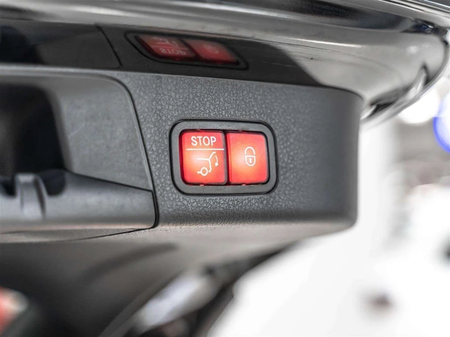 Mercedes-Benz GLB * GLB250 4MATIC * CARFAX * ЦЕНА ДО БГ - автомобили, коли, обяви за нови и употребявани 13