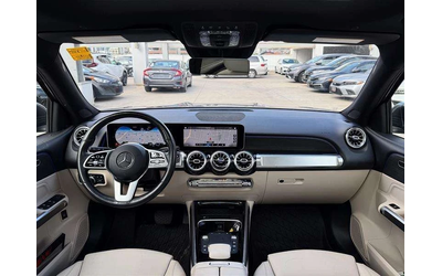 Mercedes-Benz GLB * GLB250 4M * CARFAX * ЦЕНА ДО БГ - автомобили, коли, обяви за нови и употребявани 12