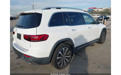 mercedes-benz-glb - 3