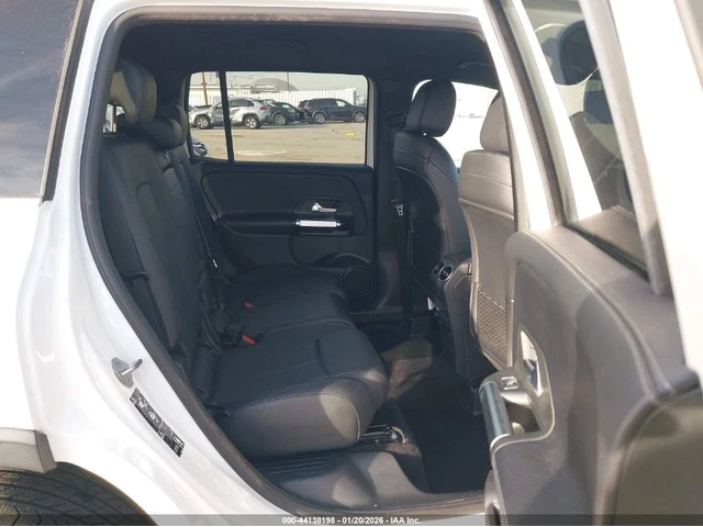 Mercedes-Benz GLB | ЦЕНА ДО БЪЛГАРИЯ | - автомобили, коли, обяви за нови и употребявани 7