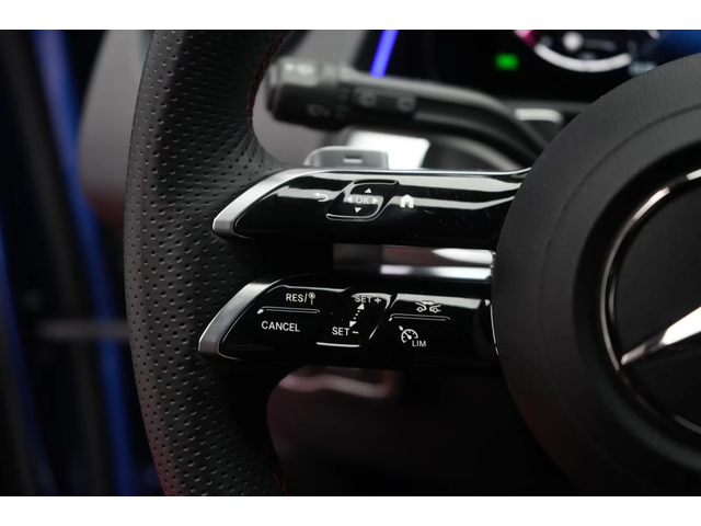 Mercedes-Benz GLB 220 d 4M  7 местен - автомобили, коли, обяви за нови и употребявани 10