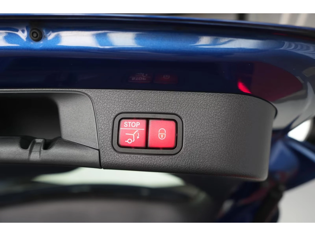 Mercedes-Benz GLB 220 d 4M  7 местен - автомобили, коли, обяви за нови и употребявани 11