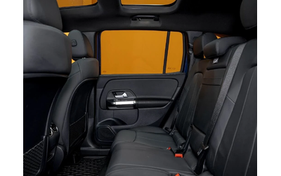 Mercedes-Benz GLB 4MATIC* АвтоКредит* (ЦЕНА ДО БГ) - автомобили, коли, обяви за нови и употребявани 13