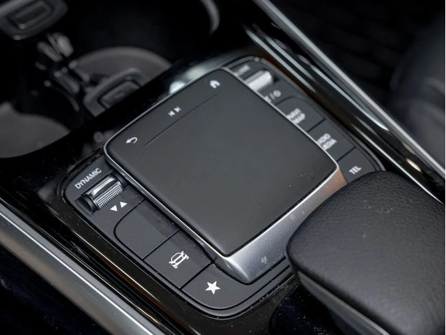 Mercedes-Benz GLB 4MATIC* АвтоКредит* (ЦЕНА ДО БГ) - автомобили, коли, обяви за нови и употребявани 14