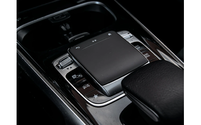 Mercedes-Benz GLB 4MATIC* АвтоКредит* (ЦЕНА ДО БГ) - автомобили, коли, обяви за нови и употребявани 13