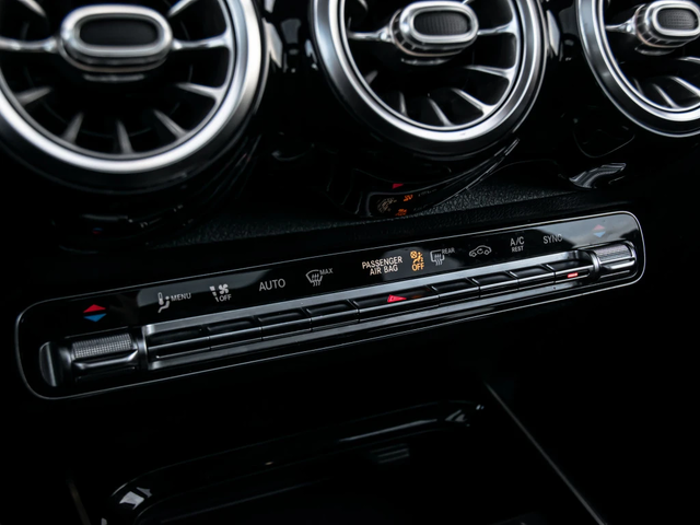 Mercedes-Benz GLB 4MATIC* АвтоКредит* (ЦЕНА ДО БГ) - автомобили, коли, обяви за нови и употребявани 14