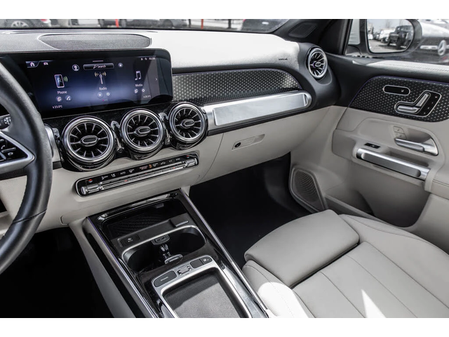 Mercedes-Benz GLB 250* 4MATIC* АвтоКредит* (ЦЕНА ДО БГ) - автомобили, коли, обяви за нови и употребявани 12