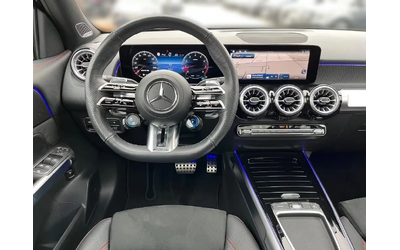 mercedes-benz-glb - 2