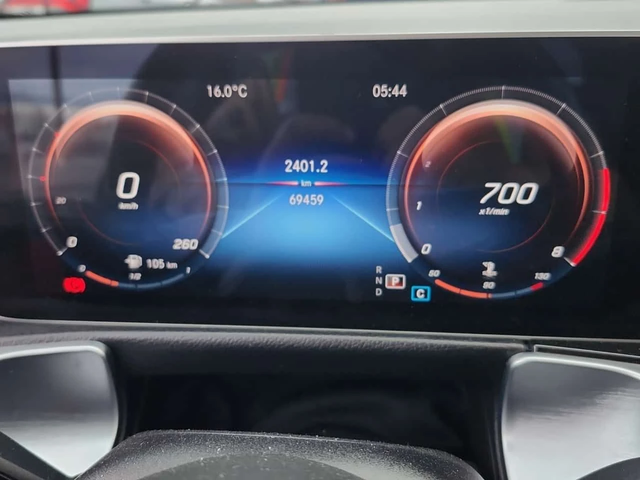 Mercedes-Benz GLB * 250 * DISTRONIC* AMBIENT* ПОДГРЕВИ* - автомобили, коли, обяви за нови и употребявани 8