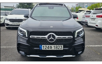 mercedes-benz-glb - 4