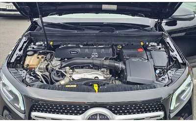 Mercedes-Benz GLB AMG PACKAGE - автомобили, коли, обяви за нови и употребявани 9