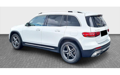 mercedes-benz-glb-glb-200i-4matic-amg-line - 2