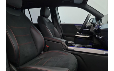 mercedes-benz-glb-glb-200i-4matic-amg-line - 4