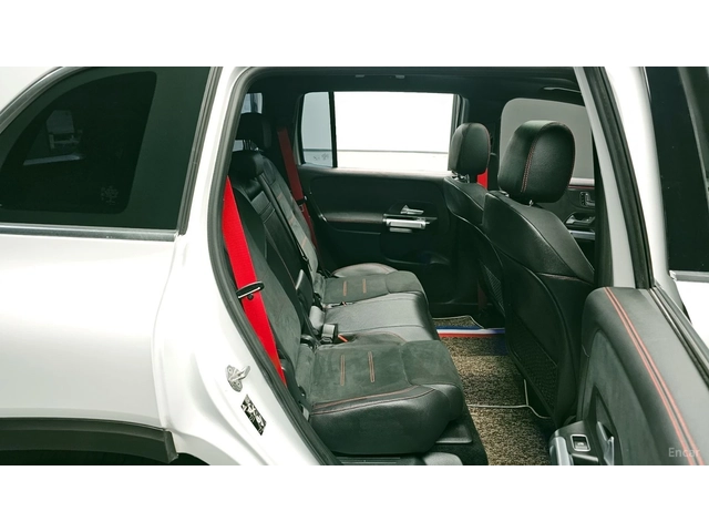 Mercedes-Benz GLB35AMG 4MATIC* DISTRONIC* ПОДГРЕВ* КАМЕРА* ПАНОРАМА* - автомобили, коли, обяви за нови и употребявани 9