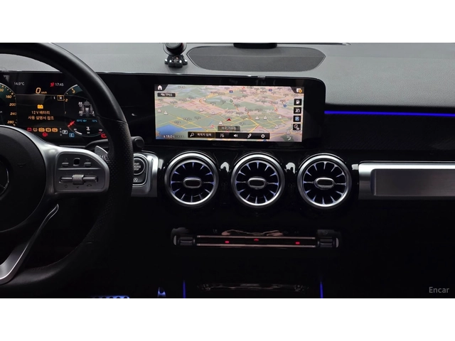 Mercedes-Benz GLB35AMG 4MATIC* КОЖА* ПОДГРЕВ* ОБДУХВ* BURMASTER* PANO* 36 - автомобили, коли, обяви за нови и употребявани 13