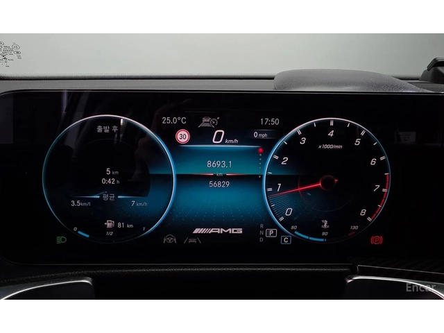 Mercedes-Benz GLB35AMG 4MATIC* ПОДГРЕВ* ДИСТРОНИК* LANE* ASSIST* КАМЕРА* - автомобили, коли, обяви за нови и употребявани 10