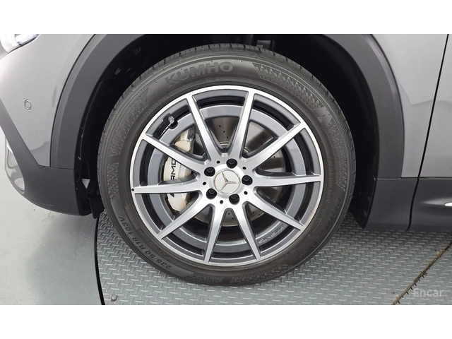 Mercedes-Benz GLB35AMG 4MATIC* ПОДГРЕВ* ДИСТРОНИК* LANE* ASSIST* КАМЕРА* - автомобили, коли, обяви за нови и употребявани 4