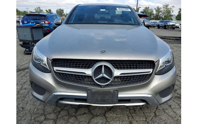 mercedes-benz-glc-2-0l-4-all-wheel-drive - 4