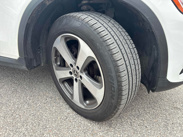 Mercedes-Benz GLC 2.0L 4cyl AWD - автомобили, коли, обяви за нови и употребявани 6