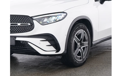 mercedes-benz-glc-220 - 1