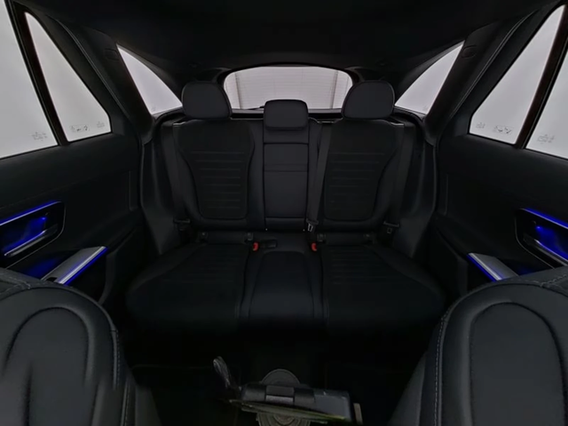 Mercedes-Benz GLC 220 d 4M AMG - автомобили, коли, обяви за нови и употребявани 6