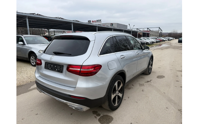 mercedes-benz-glc-220 - 3
